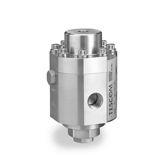 Куполообразный регулятор давления Emerson 26-1100 TESCOM
